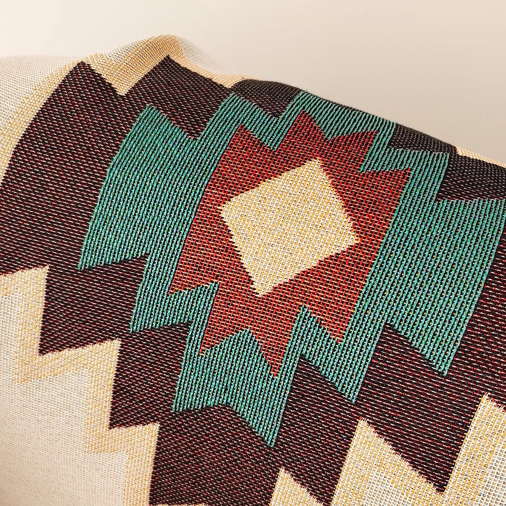 Couleur : Sucre - détail du motif tissé et des franges