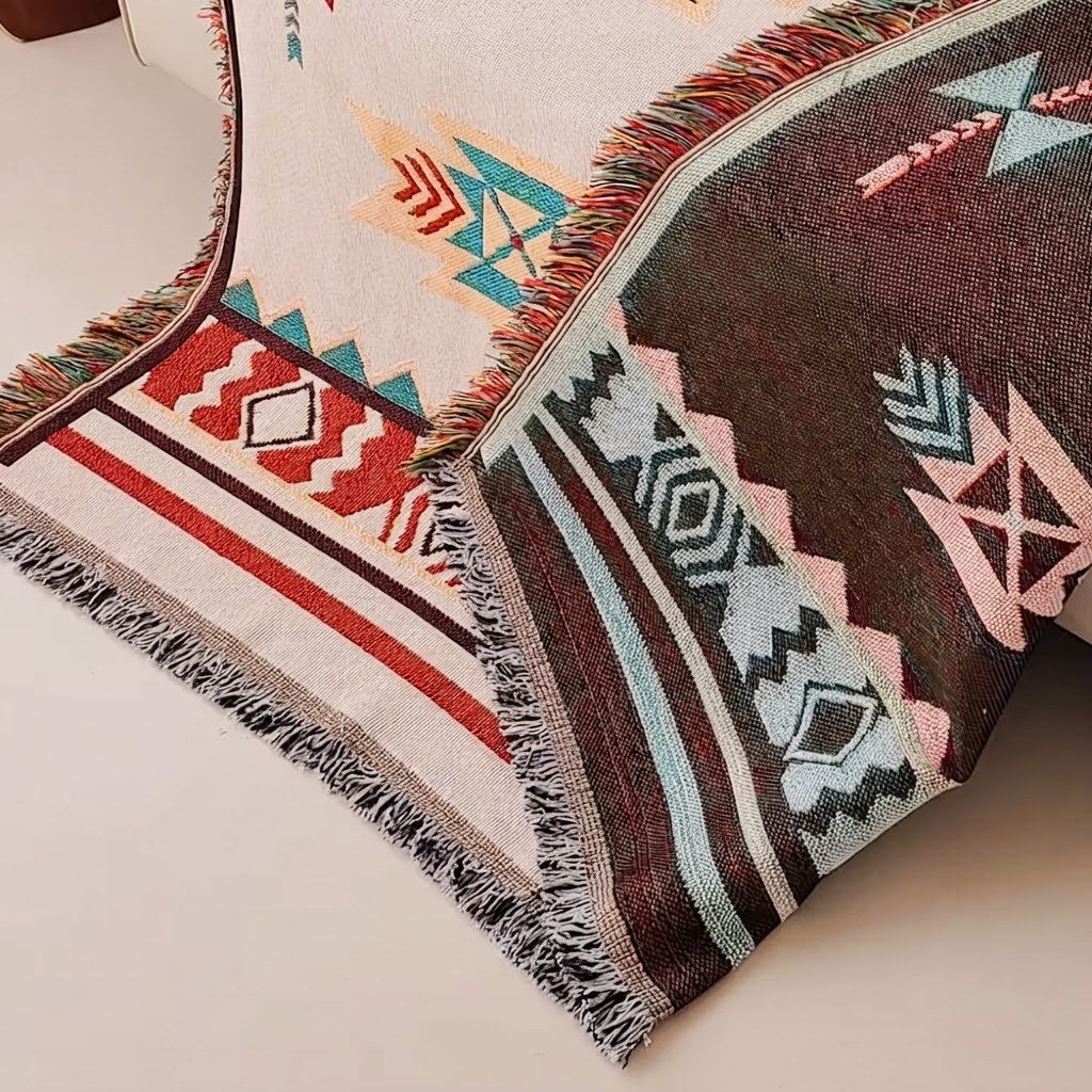 Couleur : Sucre - les deux faces du plaid et ses franges